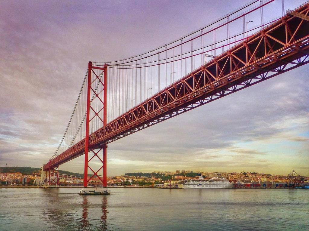 Vista Lisboa Guest Apartments ألمادا المظهر الخارجي الصورة