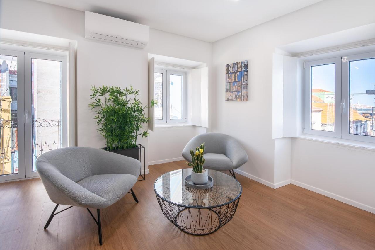 Vista Lisboa Guest Apartments ألمادا المظهر الخارجي الصورة