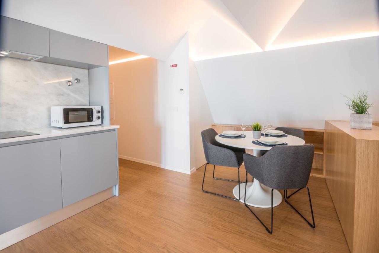 Vista Lisboa Guest Apartments ألمادا المظهر الخارجي الصورة
